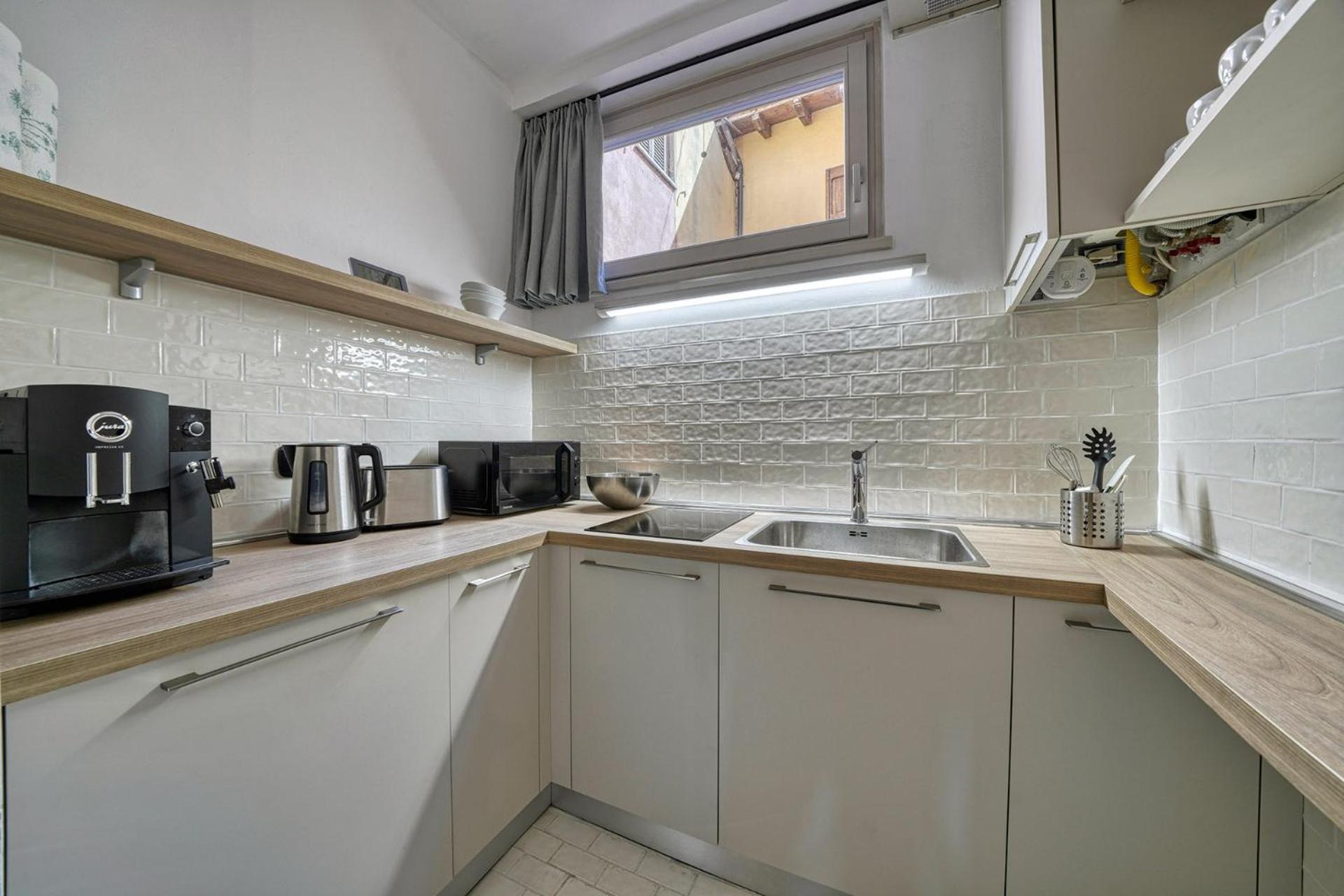 City Central Apartment Romantic Lakefront Balcony - Malcesine - Porto Vecchio 11 Екстериор снимка